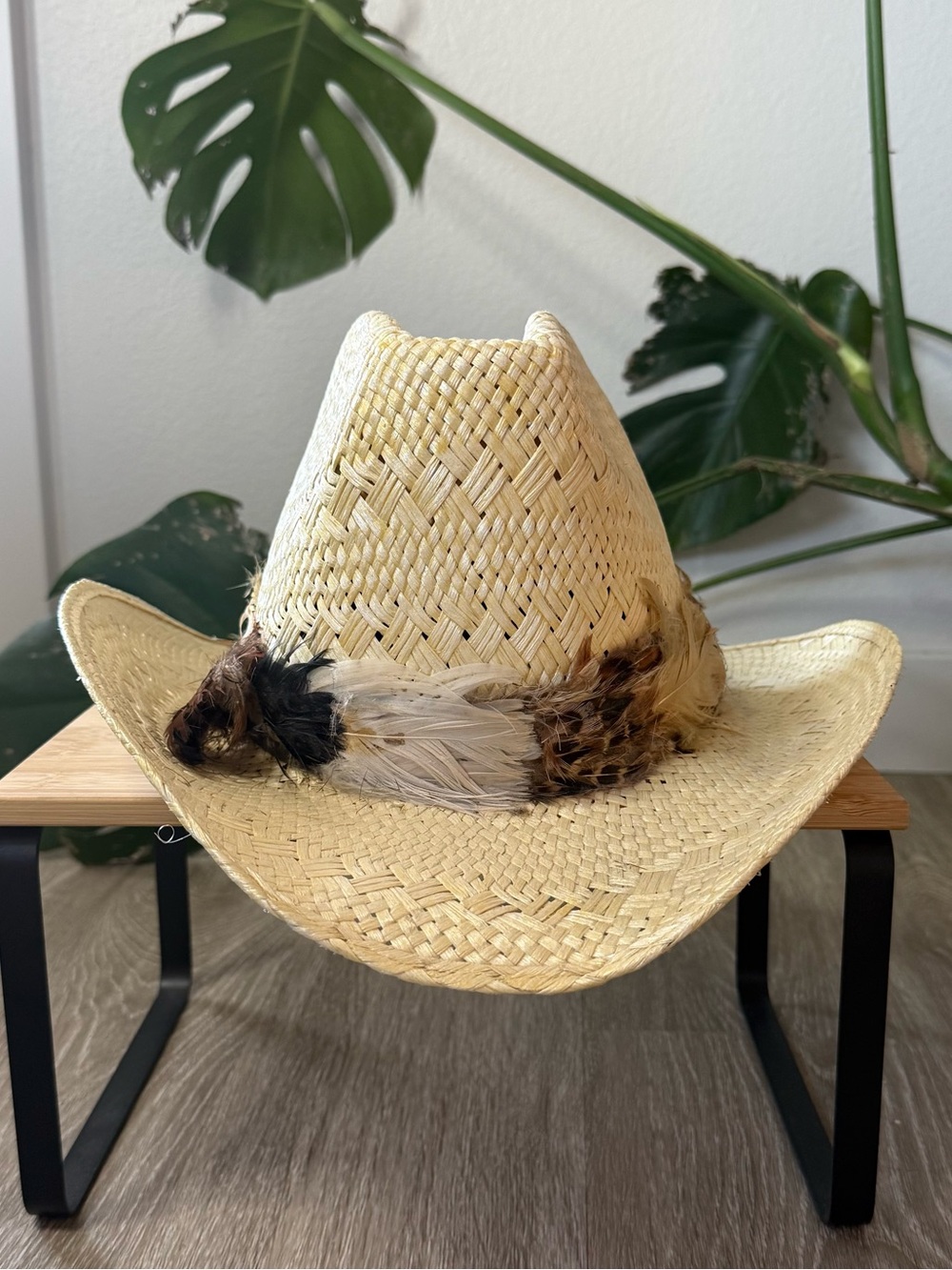 Vintage Red River Neiman Marcus Straw Cowboy Hat Feather Band Western 1980s
